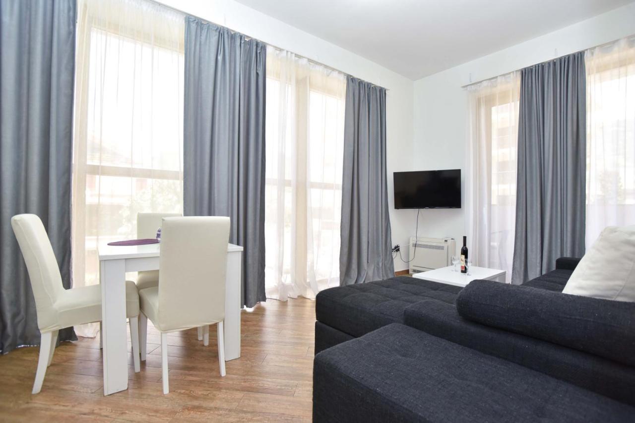 בודווה Victoria Center Apartments מראה חיצוני תמונה