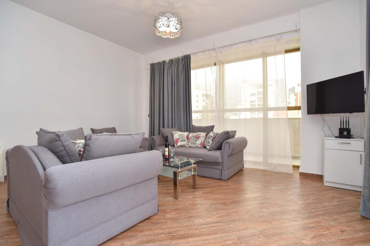 בודווה Victoria Center Apartments מראה חיצוני תמונה